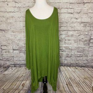 Logo by Lori Goldstein Regular Hi-Low Hem Knit 3x